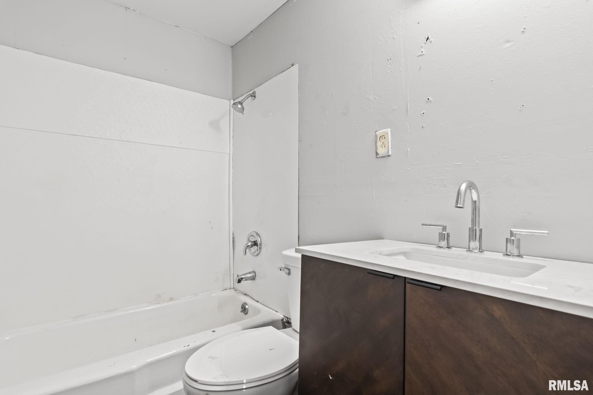 2841 South 15th Street Springfield, IL 62703 - Photo 14 of 22