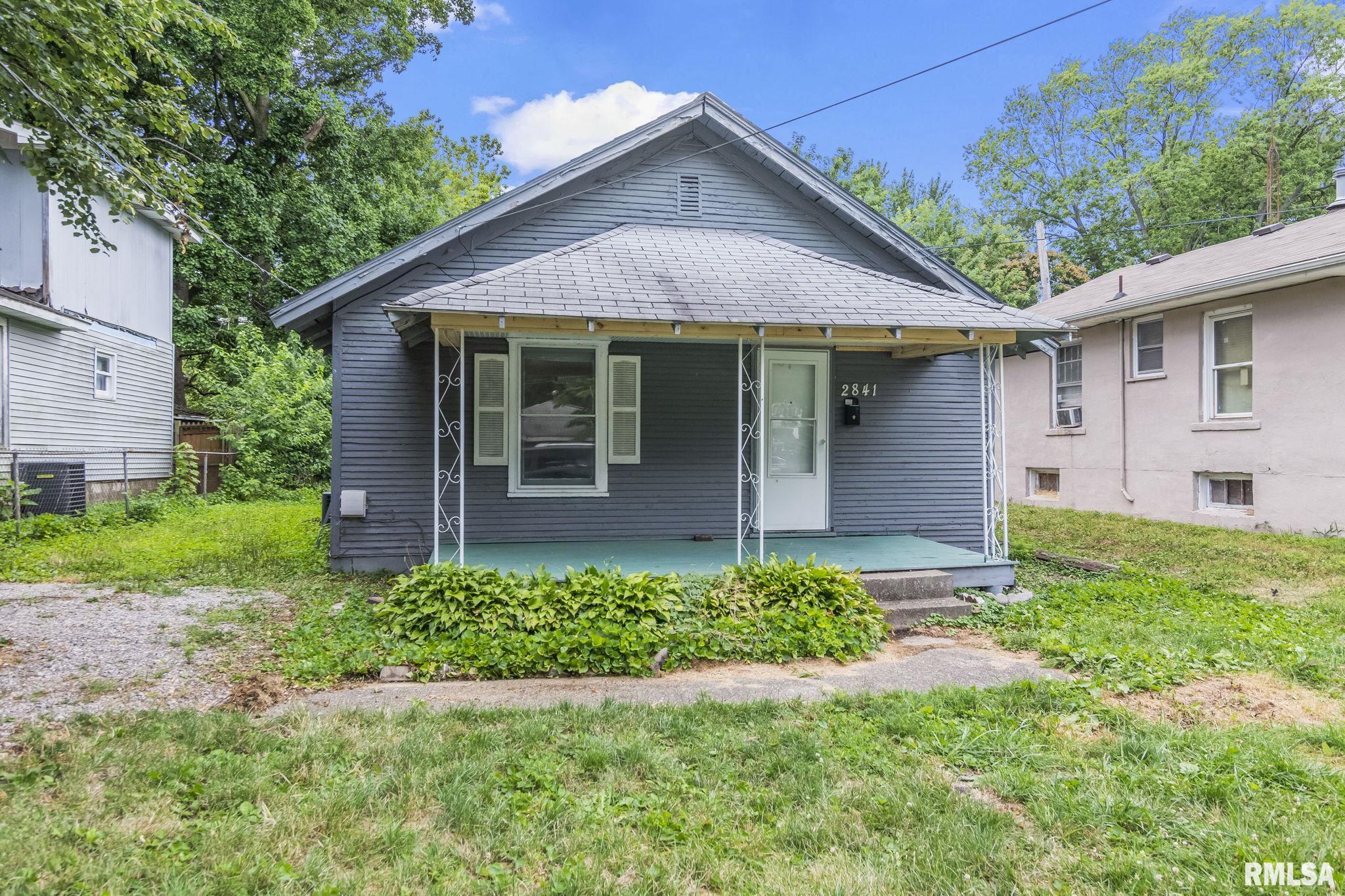 2841 South 15th Street Springfield, IL 62703 - Photo 3 of 22