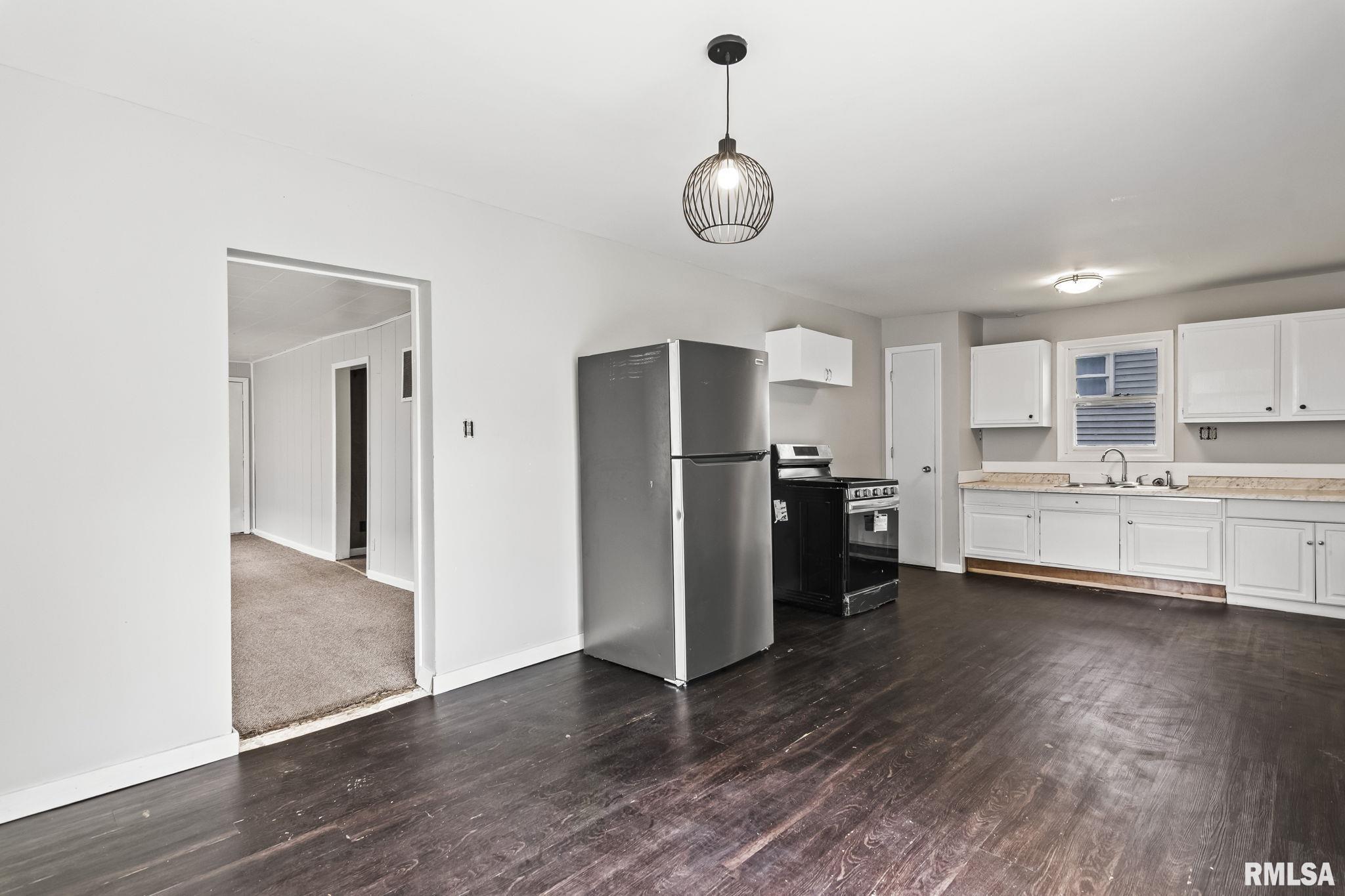 2841 South 15th Street Springfield, IL 62703 - Photo 7 of 22