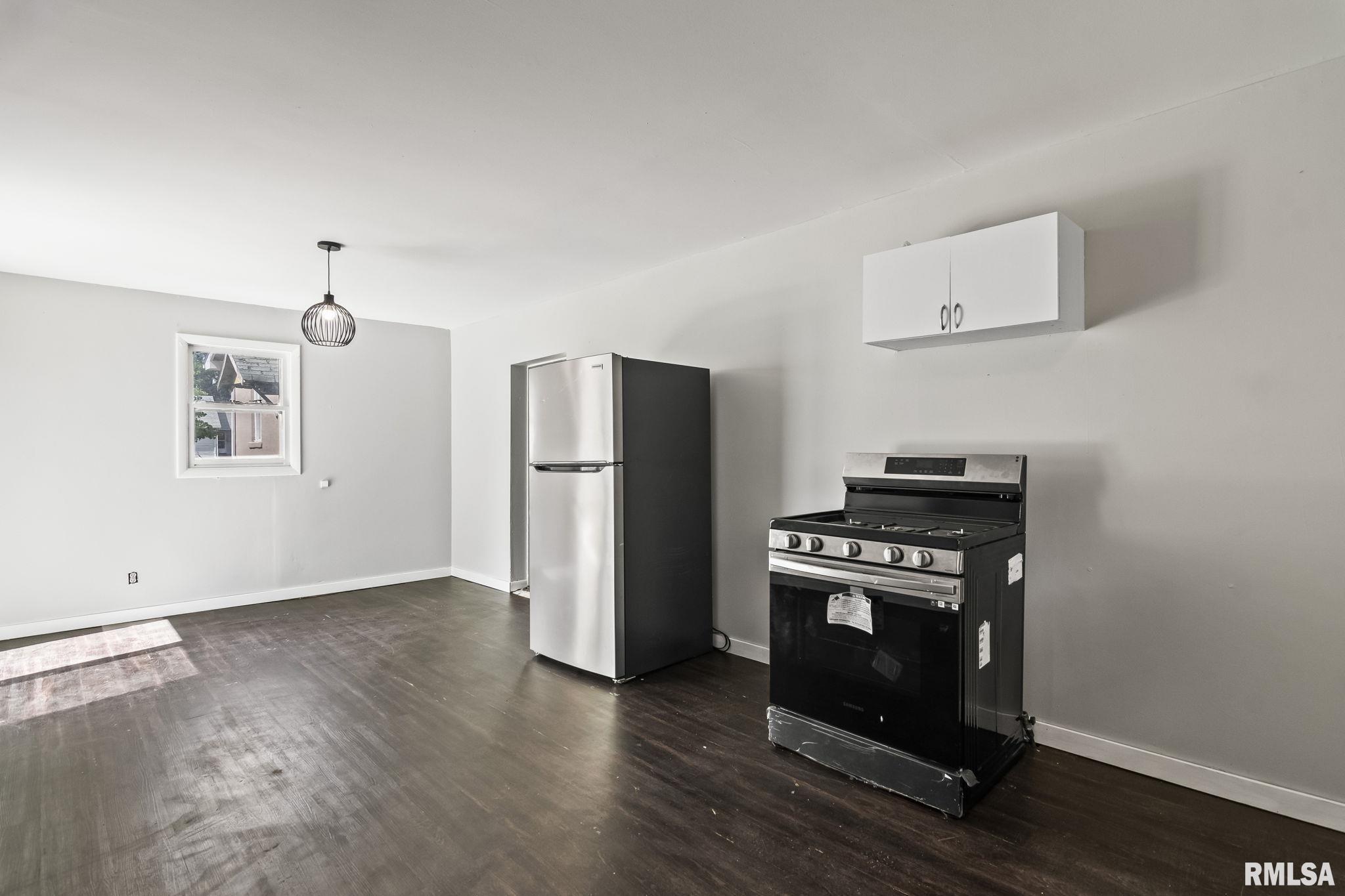 2841 South 15th Street Springfield, IL 62703 - Photo 8 of 22