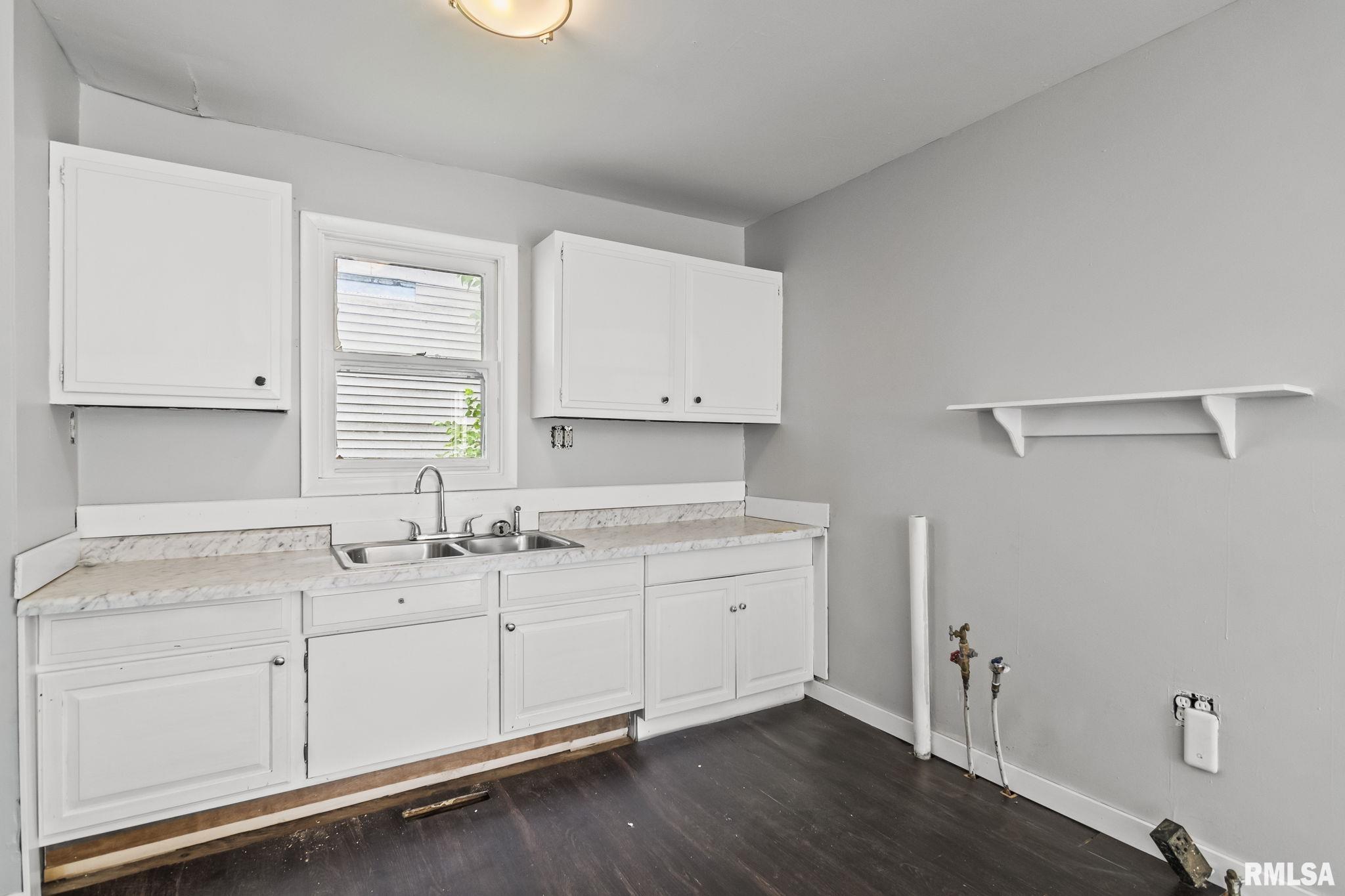 2841 South 15th Street Springfield, IL 62703 - Photo 9 of 22