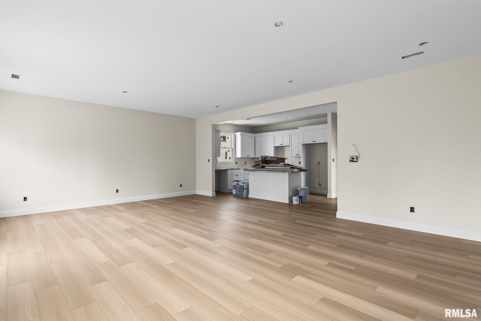 4230 Westgate Drive Springfield, IL 62711 - Photo 8 of 26