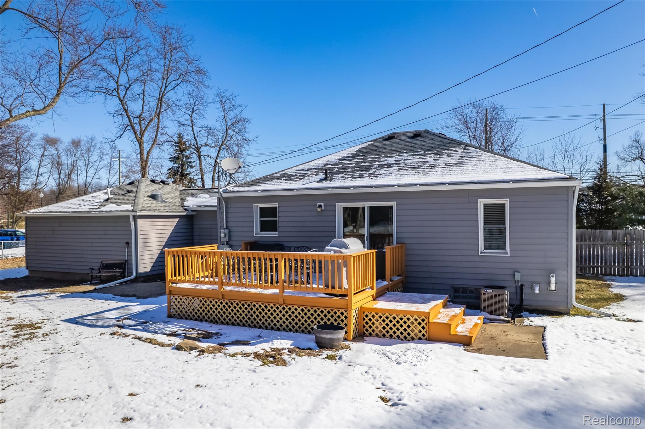 4701 Clintonville Road Clarkston, MI 48346 - Photo 50 of 58 ClintonvilleRd_4701_Exterior_15.jpg