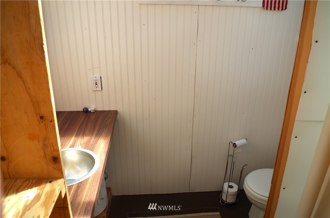 1069 Mackaye Harbor Road Lopez Island, WA 98261 - Photo 12 of 13