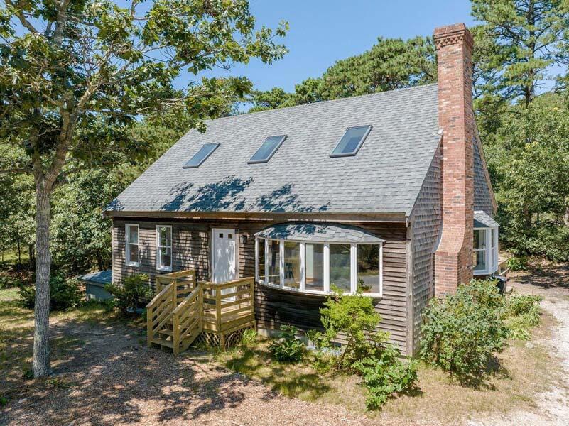 35 East Hill Road Wellfleet, MA 02667 - Photo 1 of 34 20230806142517285612000000-o