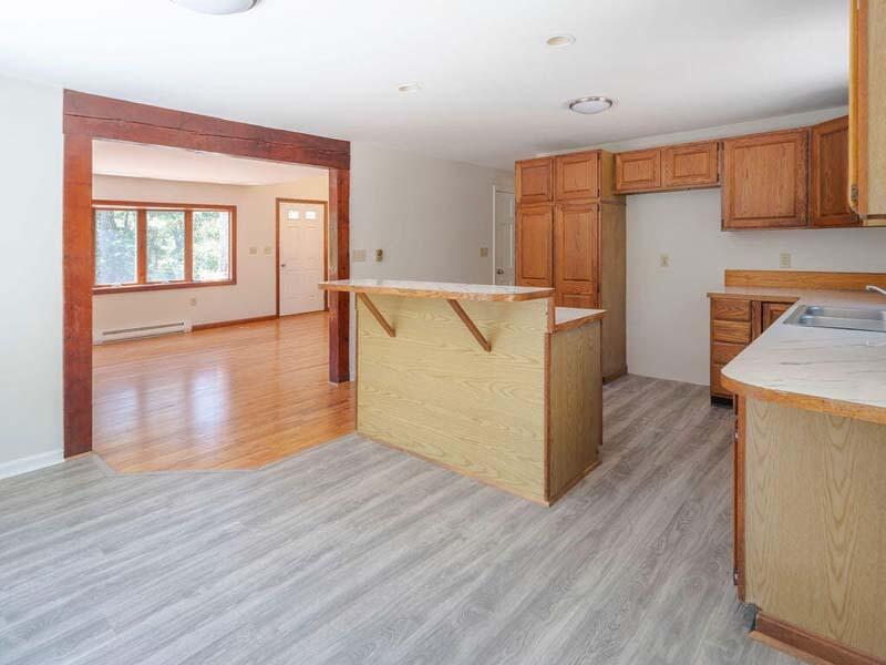 35 East Hill Road Wellfleet, MA 02667 - Photo 8 of 34 20230806142431856678000000-o