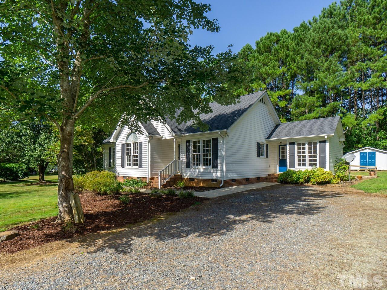 150 Olde Farm Road Pittsboro, NC 27312 - Photo 4 of 27 Gallery Image 4