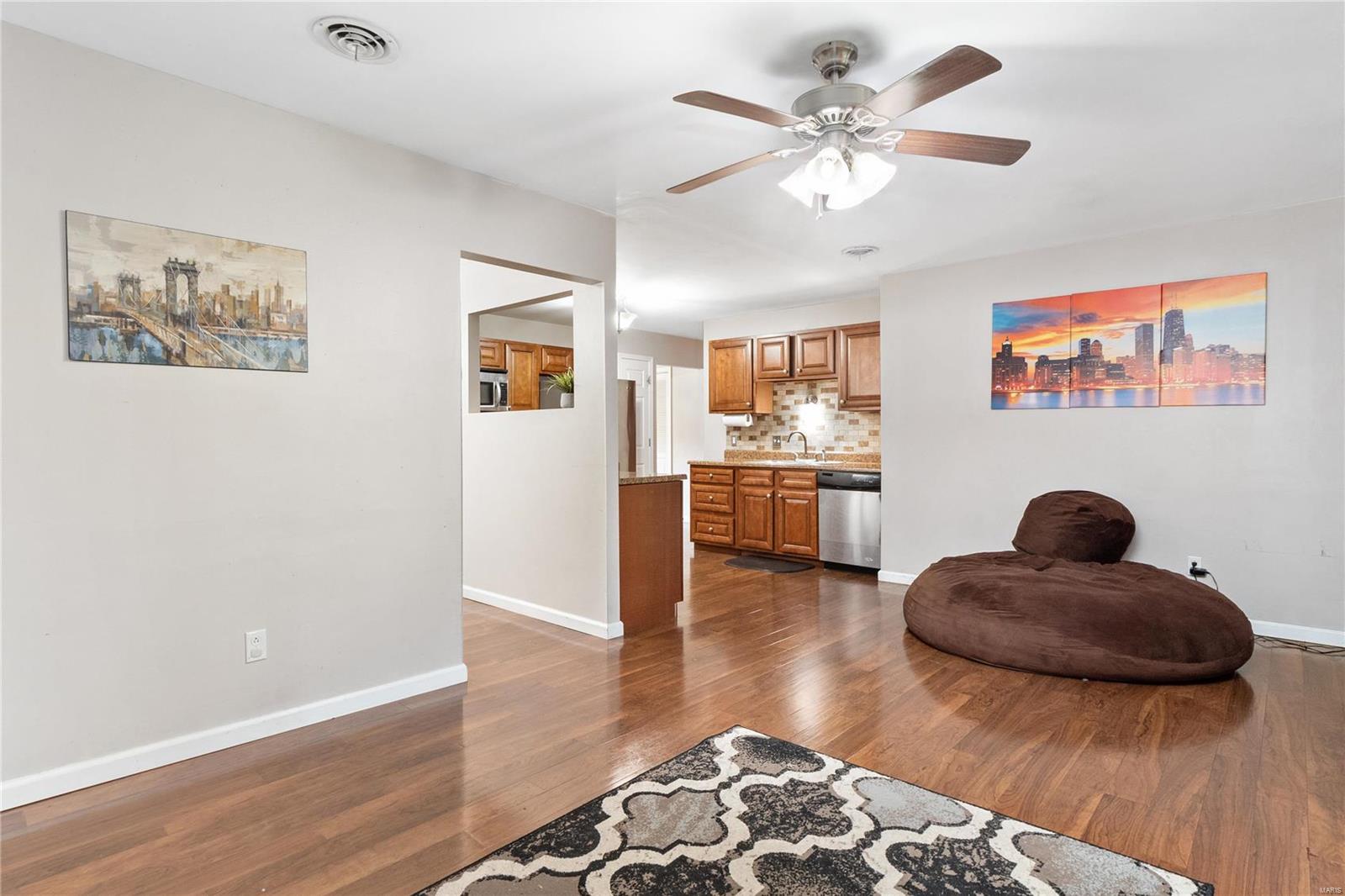 16 Bunker Hill Road Belleville, IL 62221 - Photo 10 of 22 Gallery Image 10