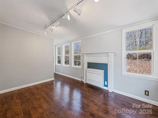 $230,000 | 93 Merry Way, Clyde, NC 28721