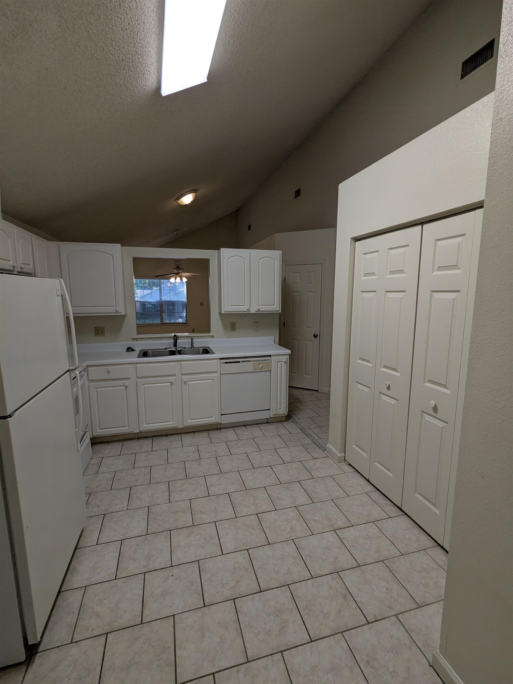 2756 Oak Park Court Tallahassee, FL 32308 - Photo 6 of 10