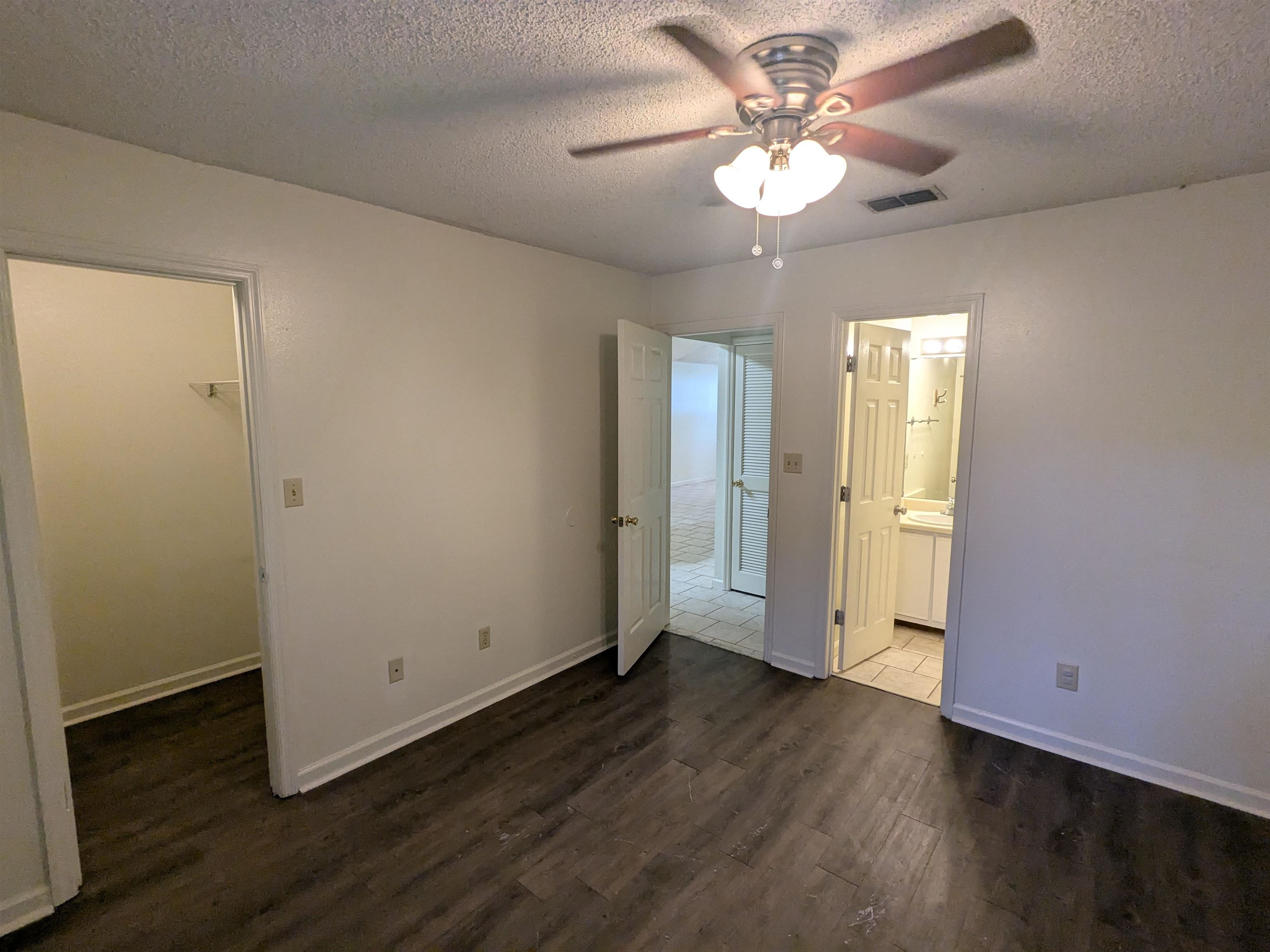 2756 Oak Park Court Tallahassee, FL 32308 - Photo 8 of 10