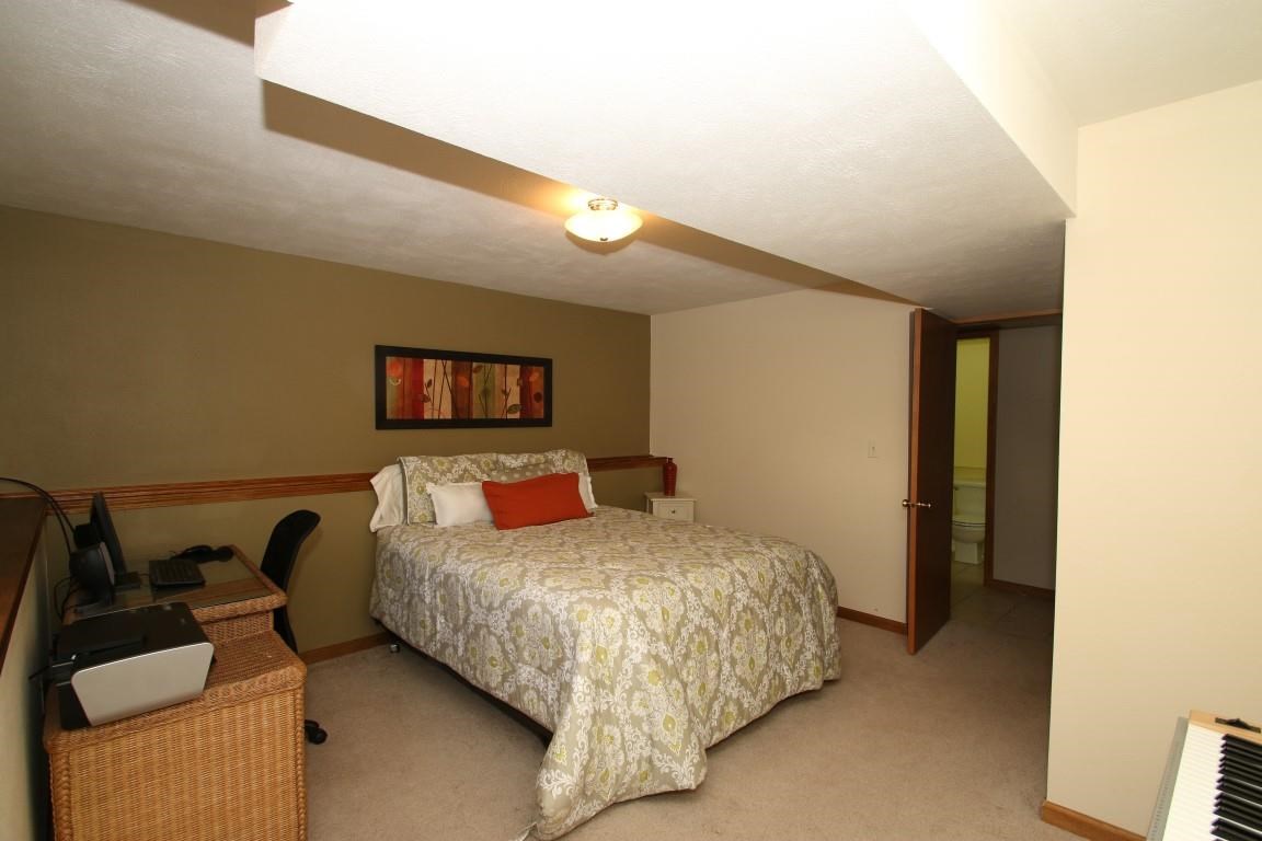 6370 Upper Ridge Way Roscoe, IL 61073 - Photo 19 of 23 Gallery Image 19