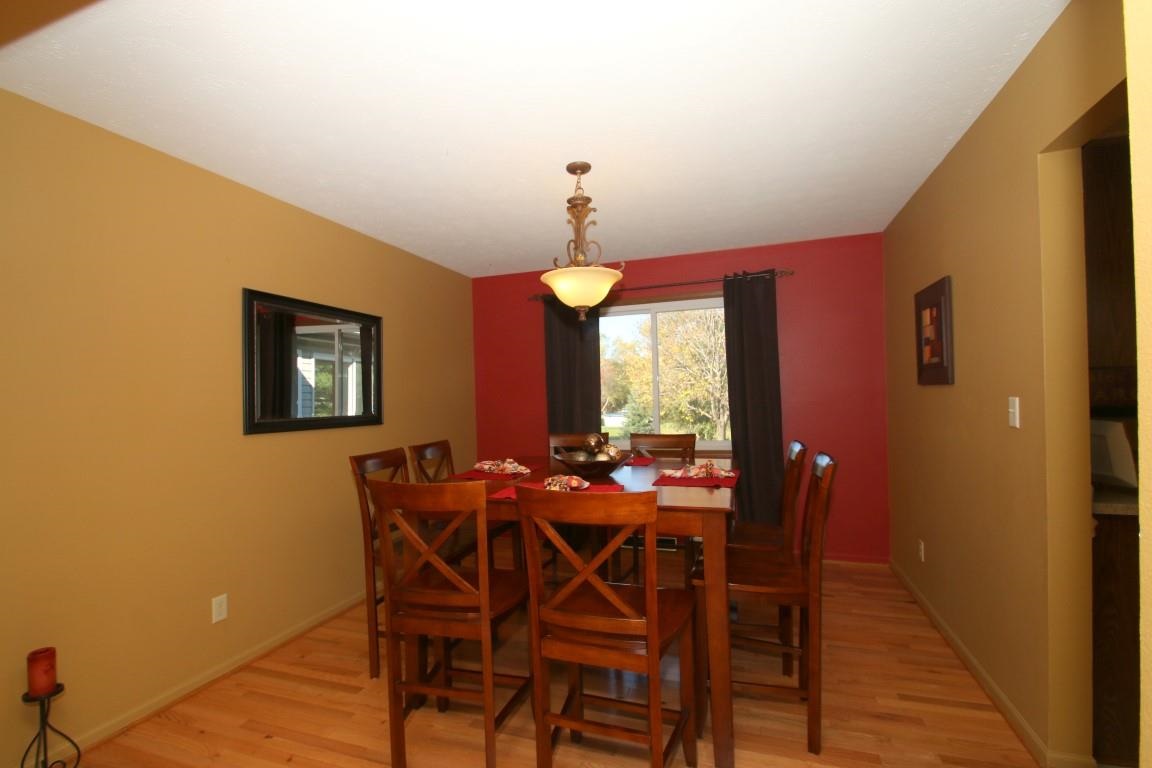 6370 Upper Ridge Way Roscoe, IL 61073 - Photo 5 of 23 Gallery Image 5