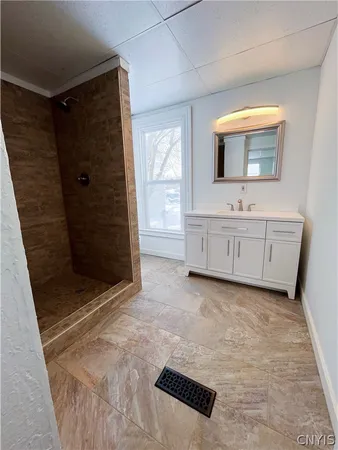 $1,195 | 1019 Superior Street, Unit 1, Watertown, NY 13601