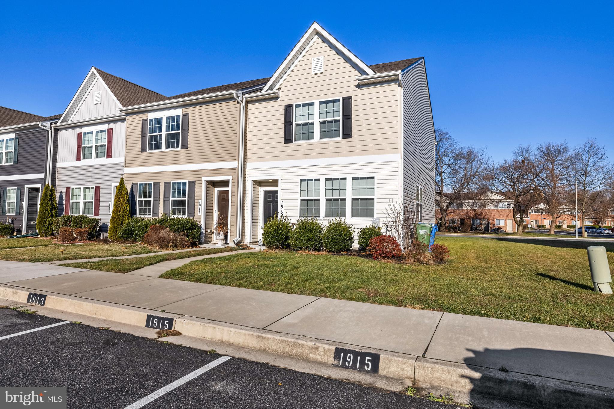 1915 Graymount Way Edgewood, MD 21040 - Photo 1 of 38 Gallery Image 1