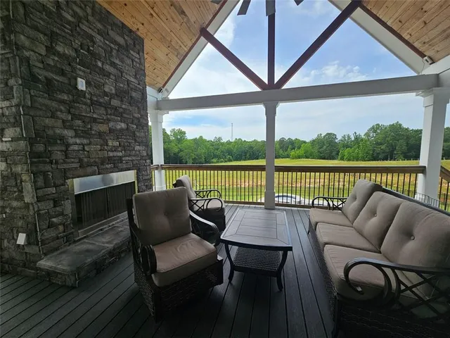 $1,500,000 | 433 Clover Drive, Social Circle, GA 30025