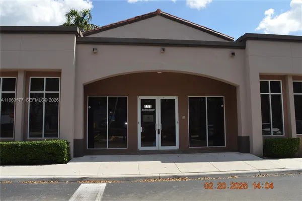 $3,400 | 7779 Northwest 146th Street, Unit ED7 8, Miami Lakes, FL 33016