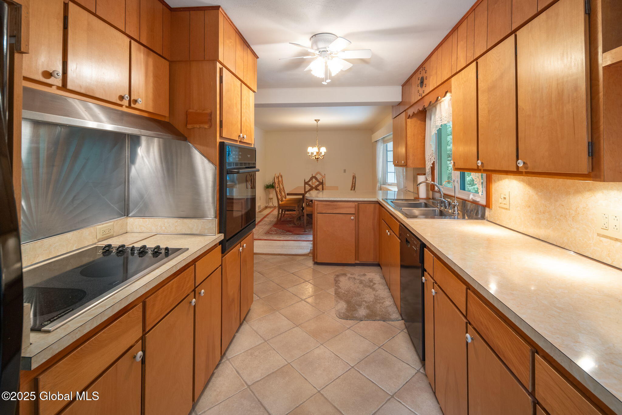 25 Longkill Road Ballston Lake, NY 12019 - Photo 11 of 77 11