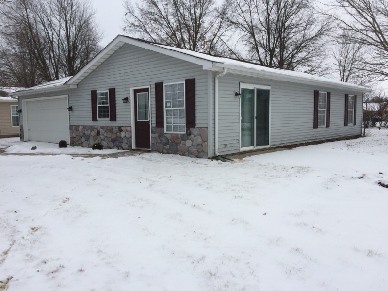 900 East Culver Road Knox, IN 46534 - Photo 2 of 16 Gallery Image 2