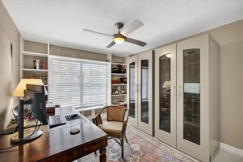 $1,100,000 | 108 Eagleton Lane, Palm Beach Gardens, FL 33418