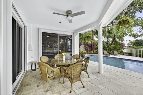 $1,100,000 | 108 Eagleton Lane, Palm Beach Gardens, FL 33418
