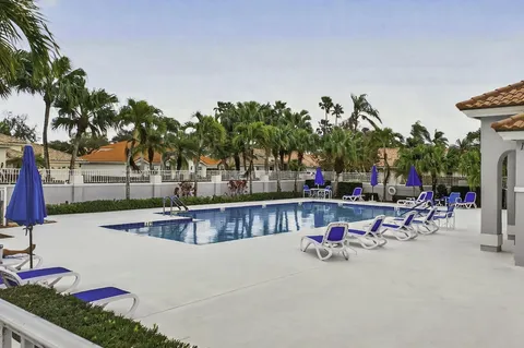 $1,100,000 | 108 Eagleton Lane, Palm Beach Gardens, FL 33418