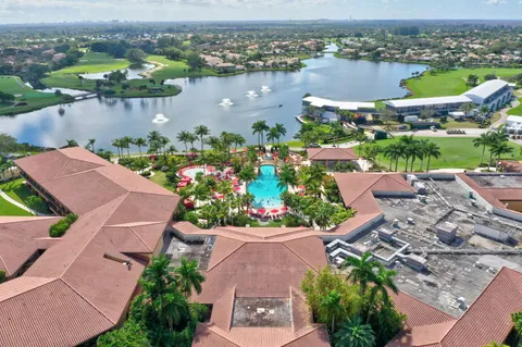 $1,100,000 | 108 Eagleton Lane, Palm Beach Gardens, FL 33418