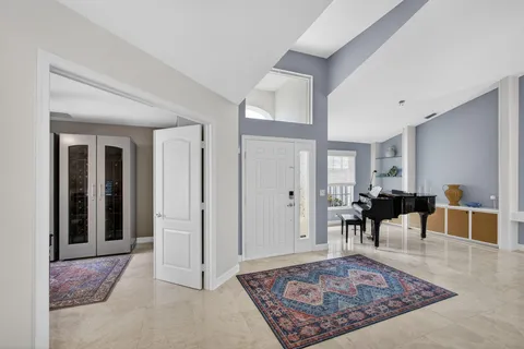 $1,100,000 | 108 Eagleton Lane, Palm Beach Gardens, FL 33418