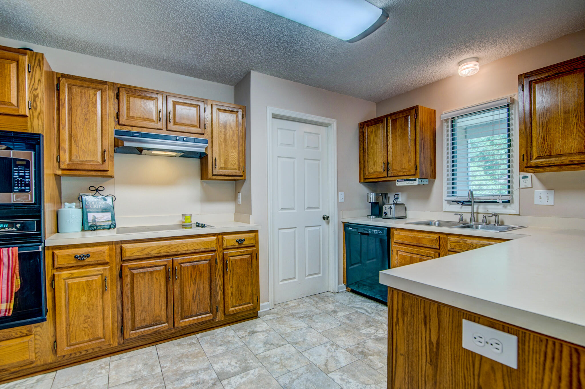 796 Milldenhall Road Mount Pleasant, SC 29464 - Photo 33 of 43 DSC_6593_4_5_6_7-Edit