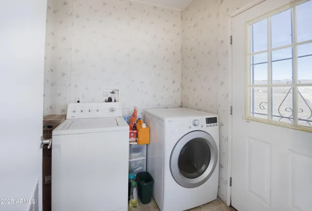 $329,000 | 26785 North Dark Sky Drive, Paulden, AZ 86334