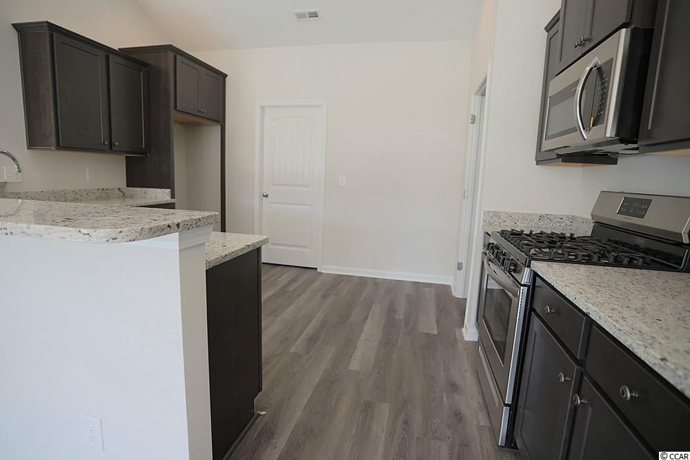 331 Fox Bay Road Loris, SC 29569 - Photo 4 of 16 Gallery Image 4