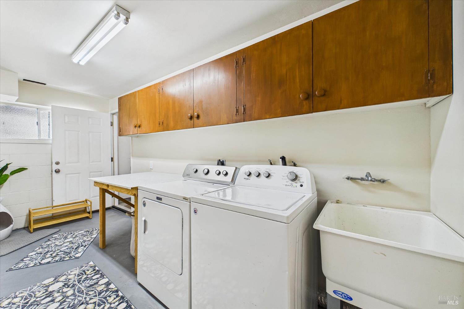 2305 Harris Street Eureka, CA 95503 - Photo 25 of 31 a utility room with dryer and washer