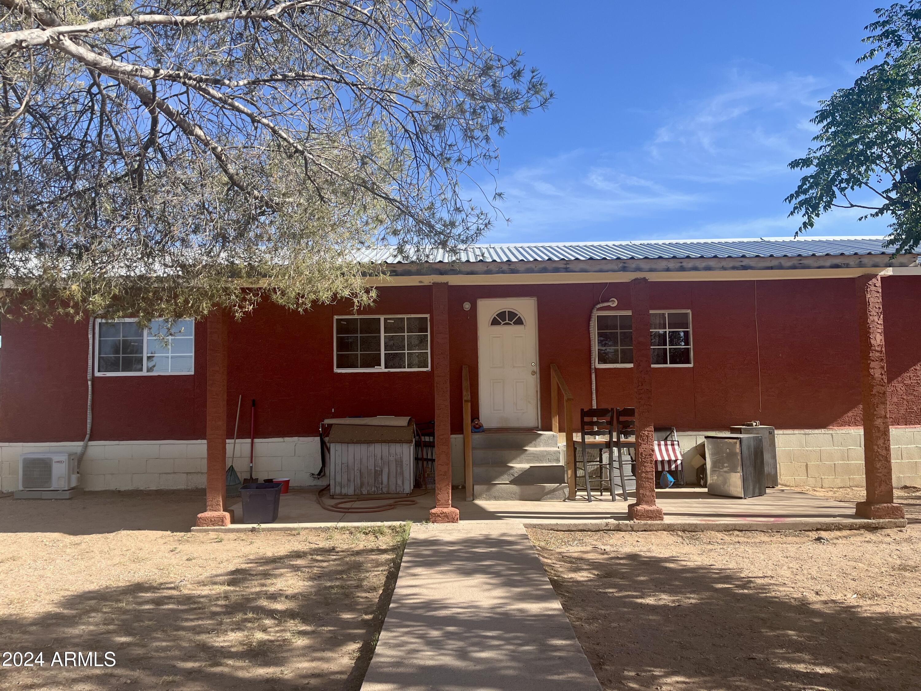 1545 East 20th Street Douglas, AZ 85607 - Photo 2 of 9 Front of House MG_0780