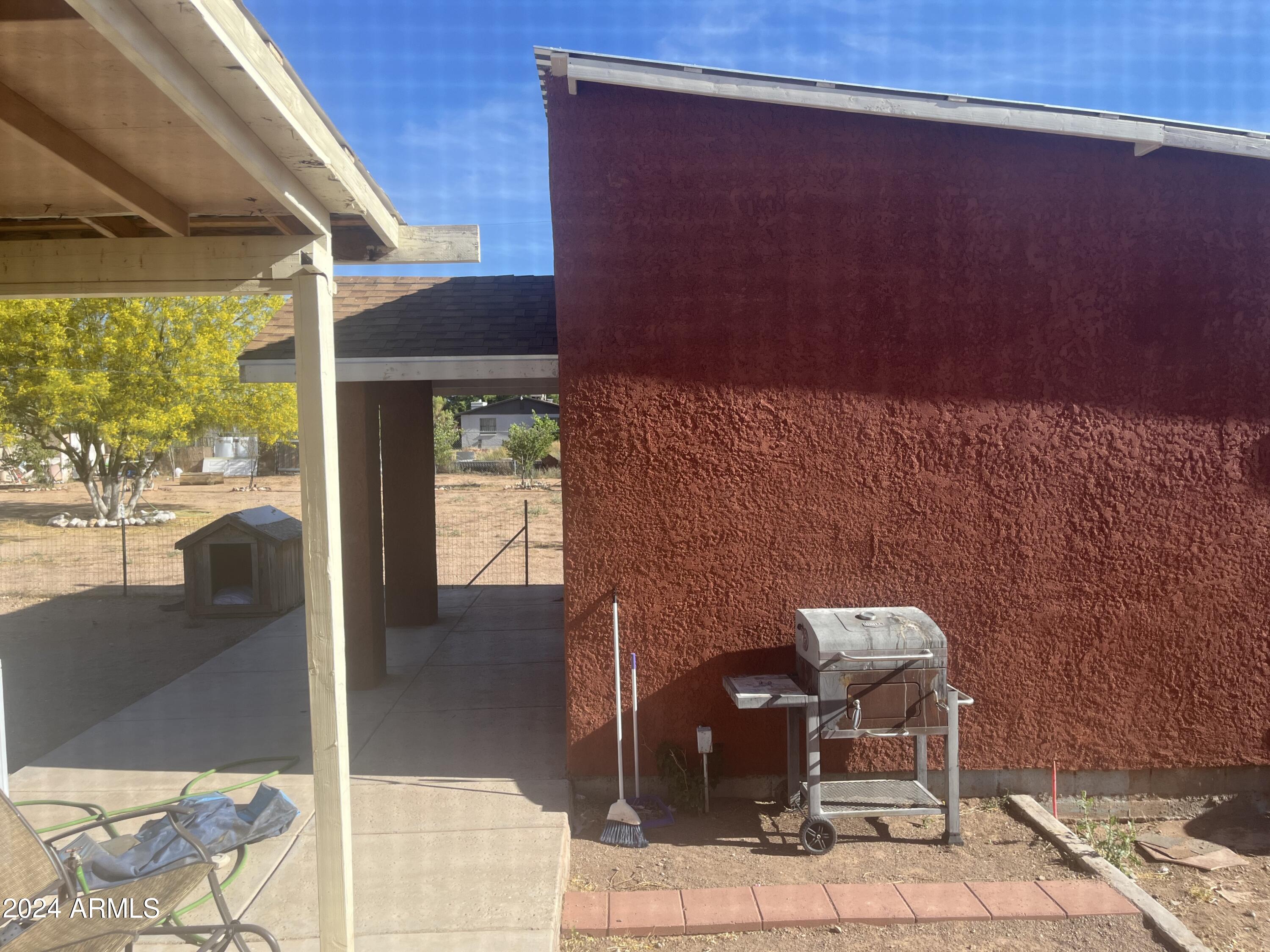 1545 East 20th Street Douglas, AZ 85607 - Photo 7 of 9 Workshop IMG_0791