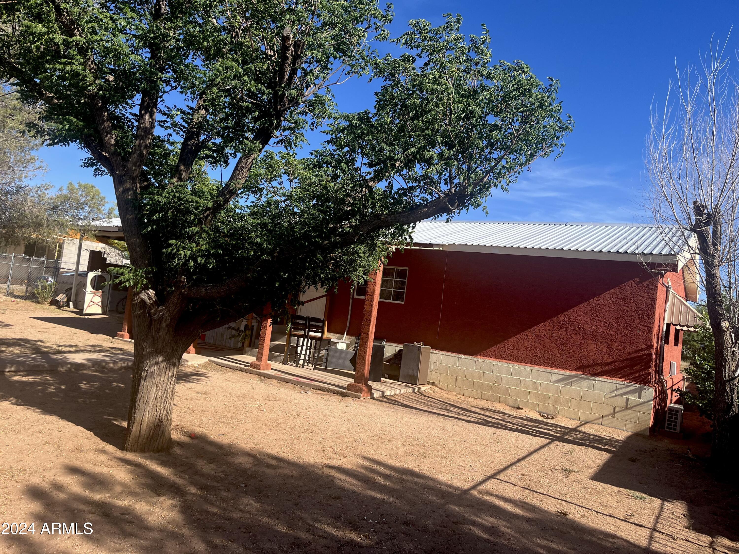 1545 East 20th Street Douglas, AZ 85607 - Photo 8 of 9 Front of House IMG_0786