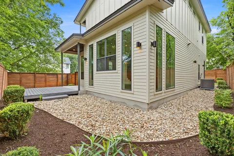 $925,000 | 1307 Clifford Avenue, Austin, TX 78702