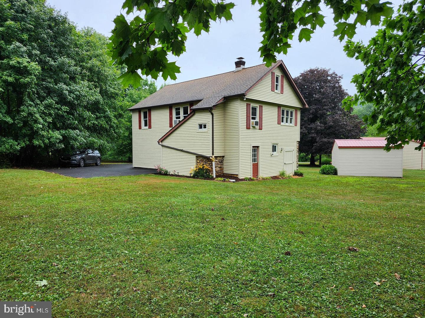 143 Swopes Valley Road Pine Grove, PA 17963 - Photo 29 of 39 Side of Apartment
