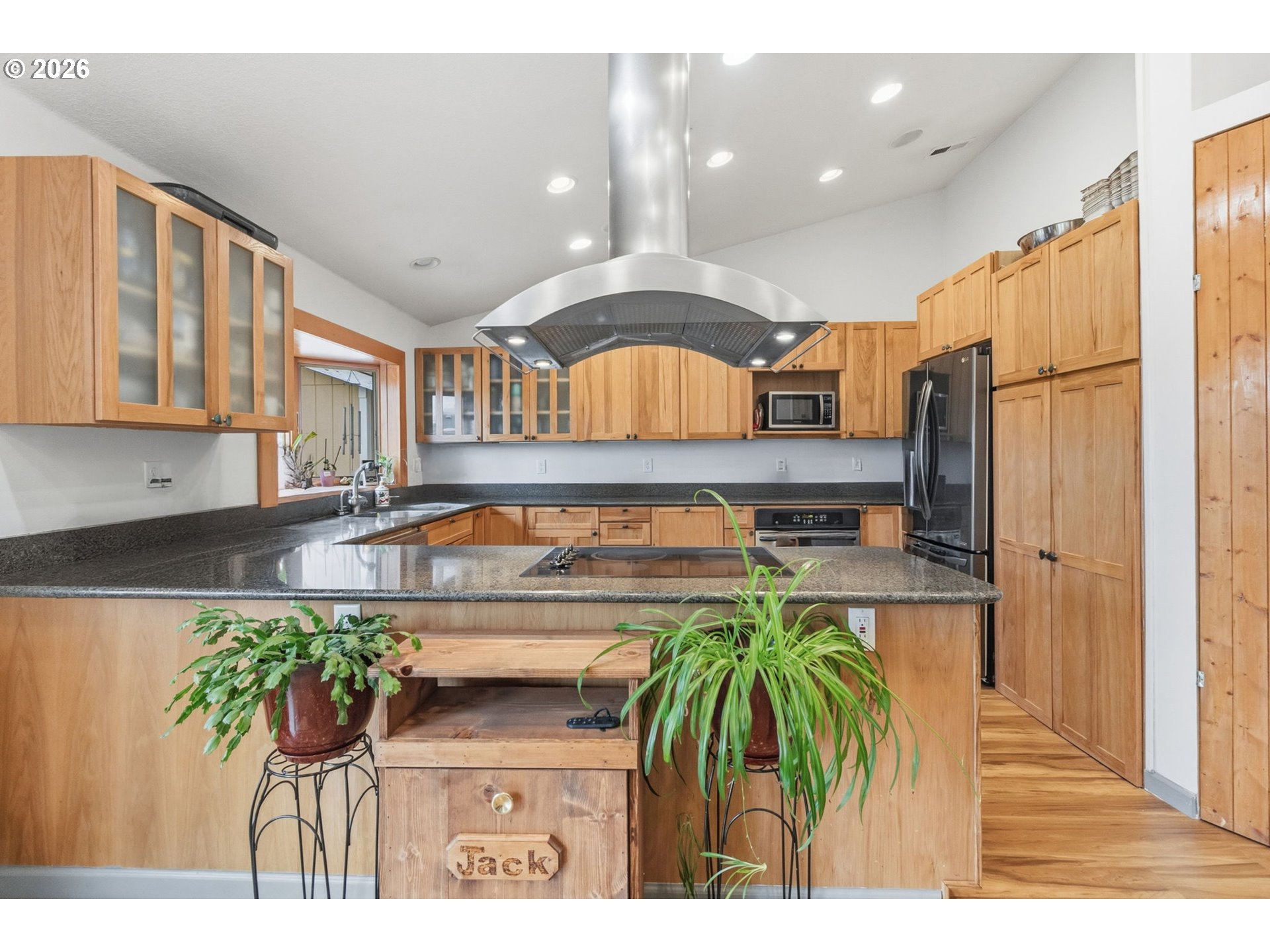 1137 Ash Grove Loop Creswell, OR 97426 - Photo 8 of 38