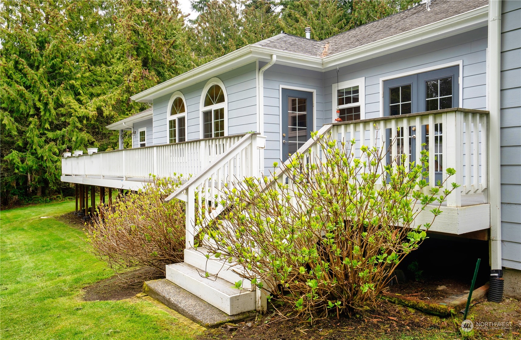 715 Palo Alto Road Sequim, WA 98382 - Photo 31 of 40 a front view of a house with a yard