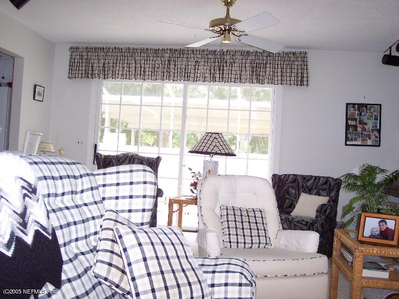 1901 Strickland Road Neptune Beach, FL 32266 - Photo 4 of 14 LIVING ROOM2