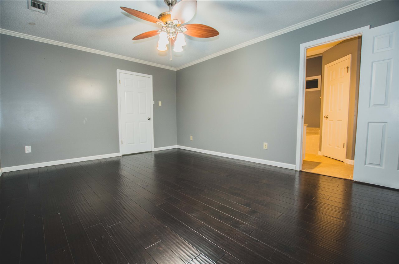 8573 Buckhurst Road Memphis, TN 38016 - Photo 12 of 21 Gallery Image 12