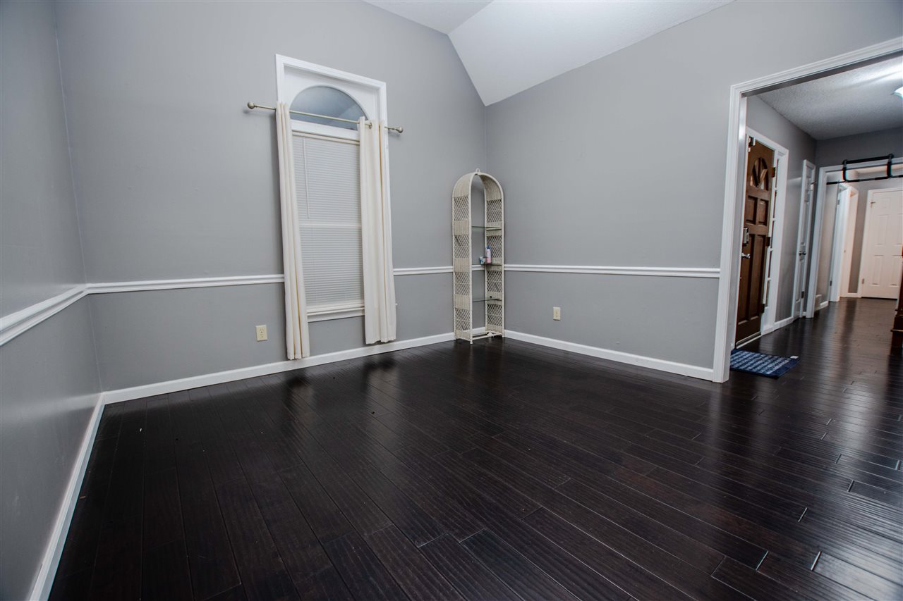 8573 Buckhurst Road Memphis, TN 38016 - Photo 9 of 21 Gallery Image 9