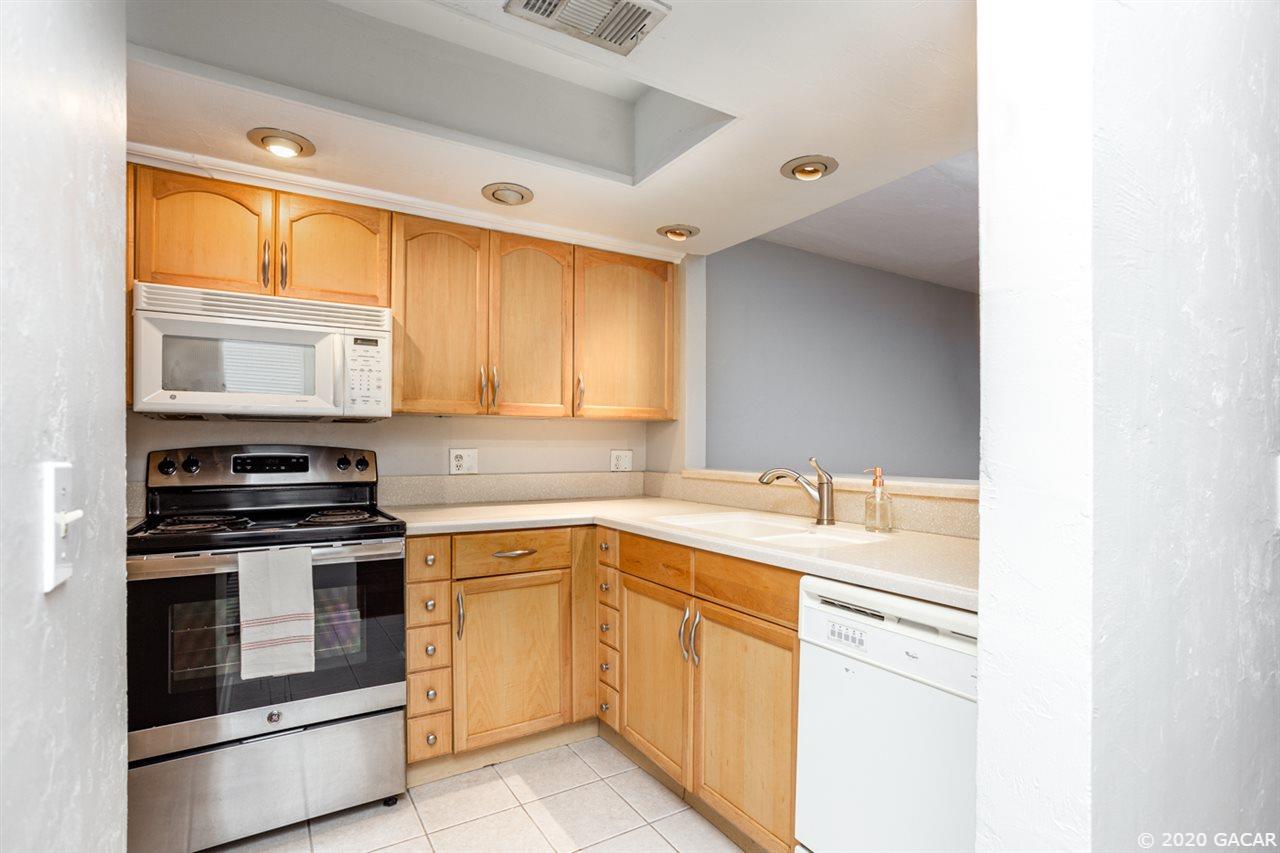 5413 Southwest 4th Place Gainesville, FL 32607 - Photo 11 of 30 Gallery Image 11