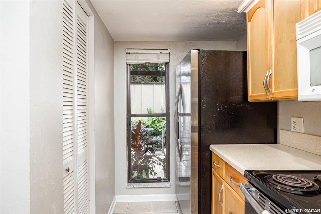 5413 Southwest 4th Place Gainesville, FL 32607 - Photo 12 of 30 Gallery Image 12