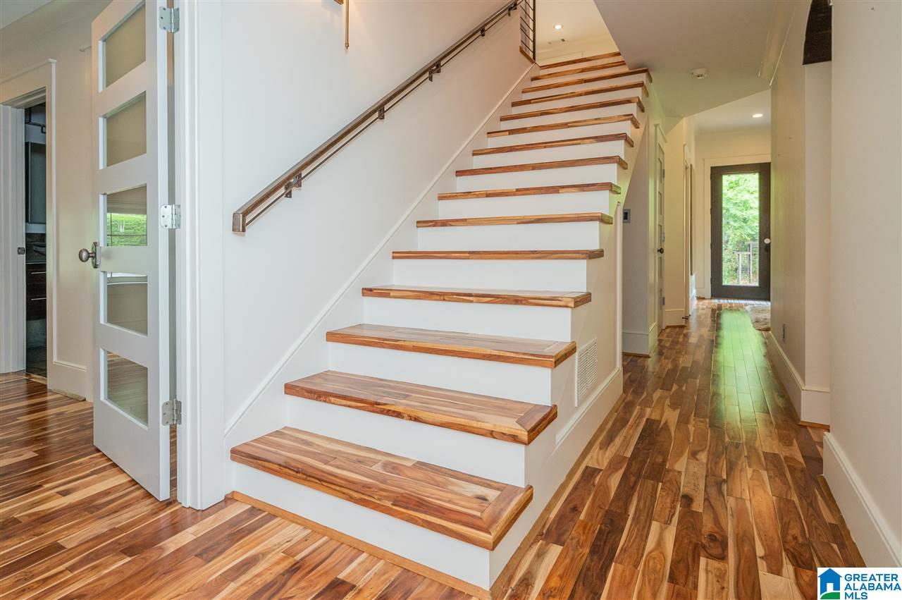 1012 Irving Road Birmingham, AL 35209 - Photo 31 of 50
