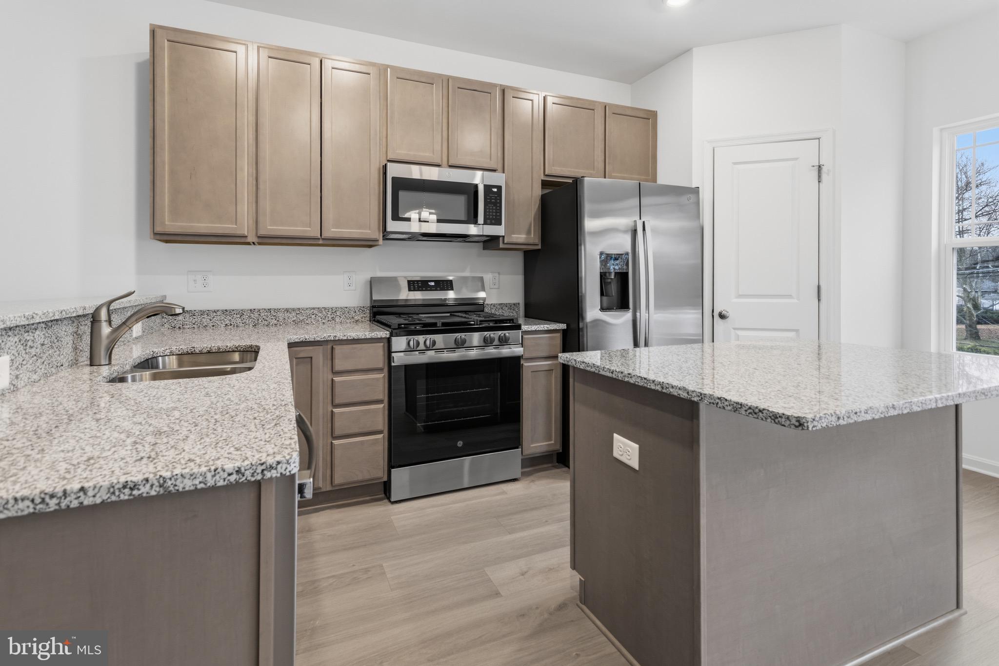 2 Victorian Way West Deptford, NJ 08096 - Photo 10 of 19