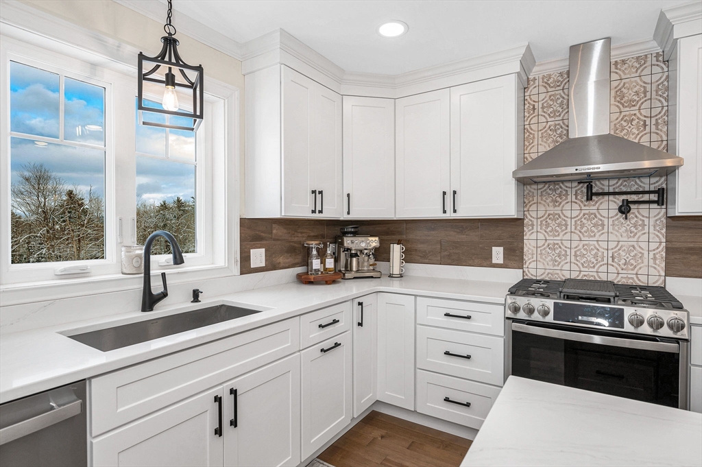 103 Ladd Hill Road Belmont, NH 03220 - Photo 11 of 42