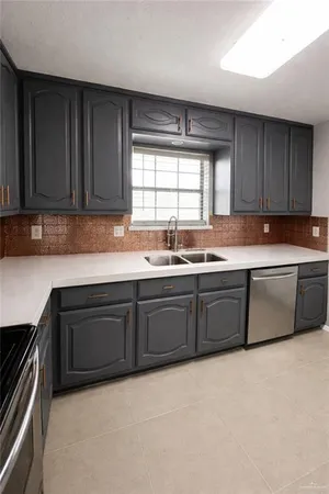 $1,900 | 2401 South Jackson Road, Unit 16, Pharr, TX 78577