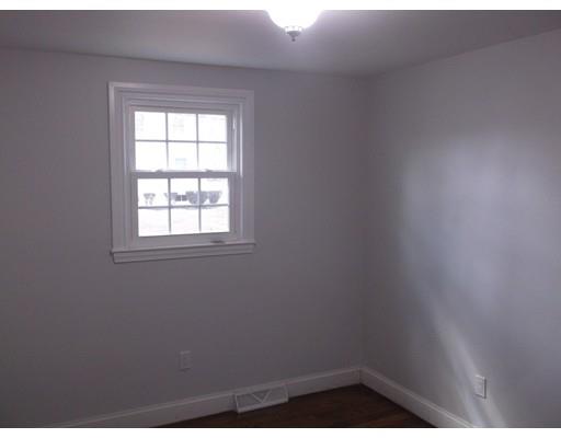 52 Woodlawn Road Randolph, MA 02368 - Photo 18 of 20 Gallery Image 18