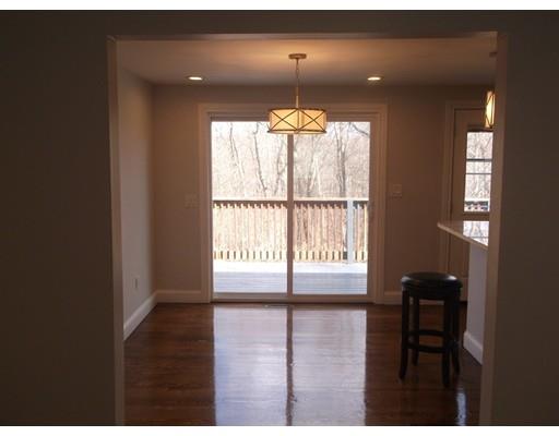 52 Woodlawn Road Randolph, MA 02368 - Photo 9 of 20 Gallery Image 9